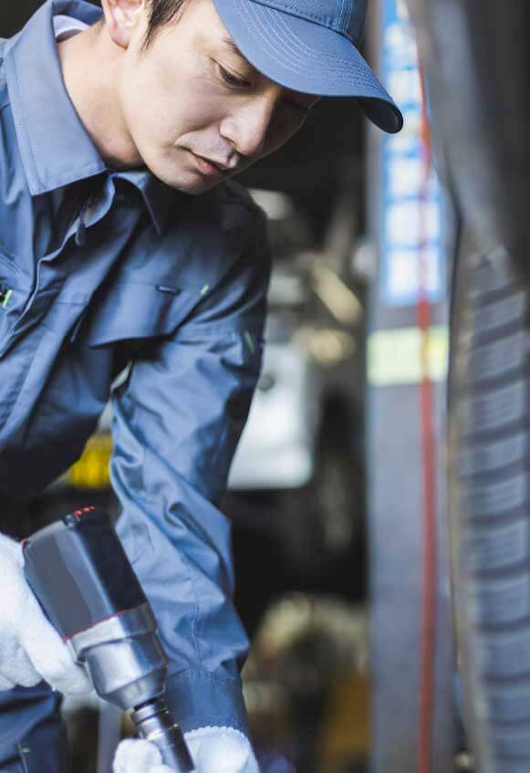 人々の生活と街を支える縁の下の力持ちバス整備士のやりがい