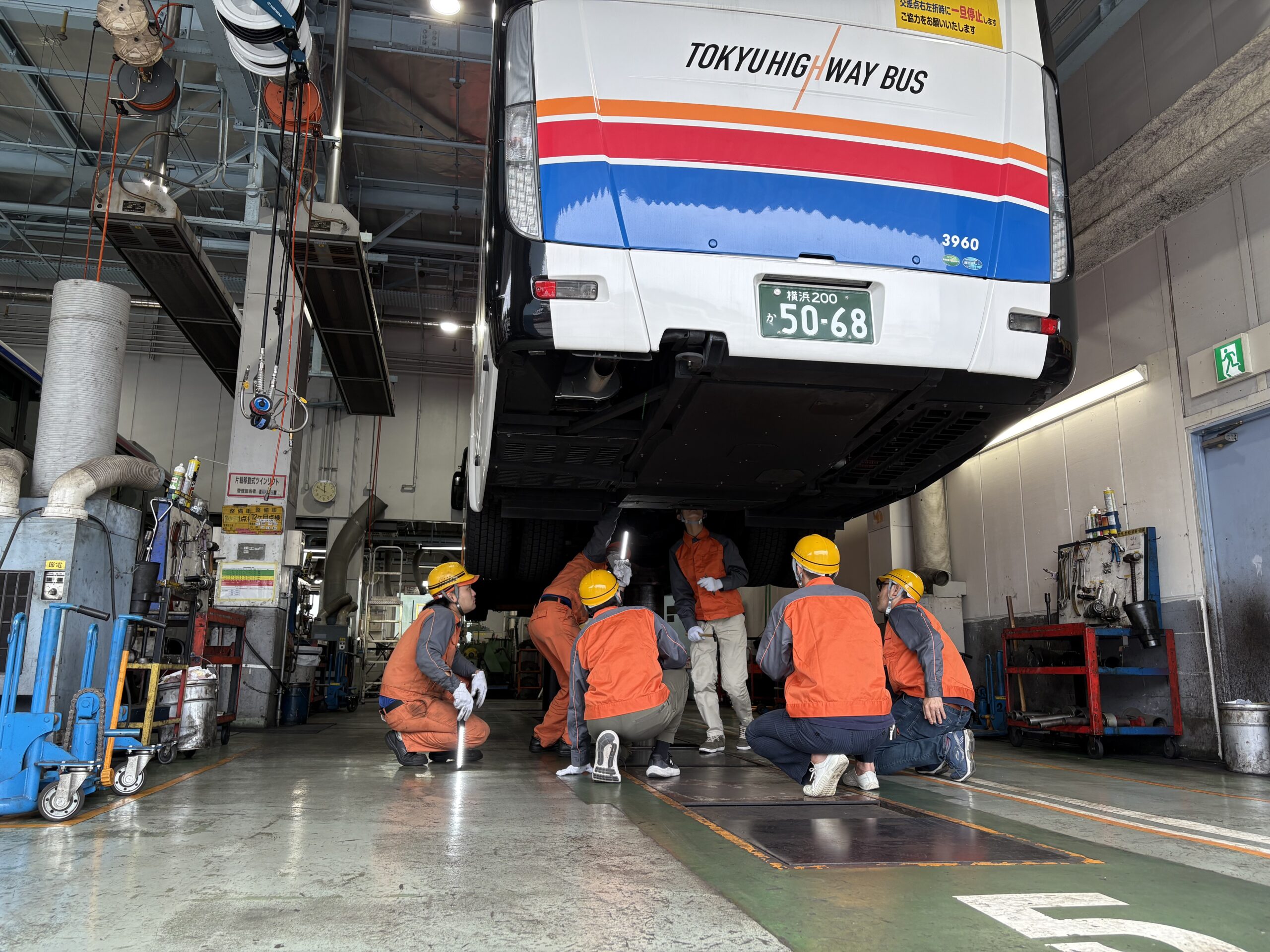 バス整備士をリアル体験